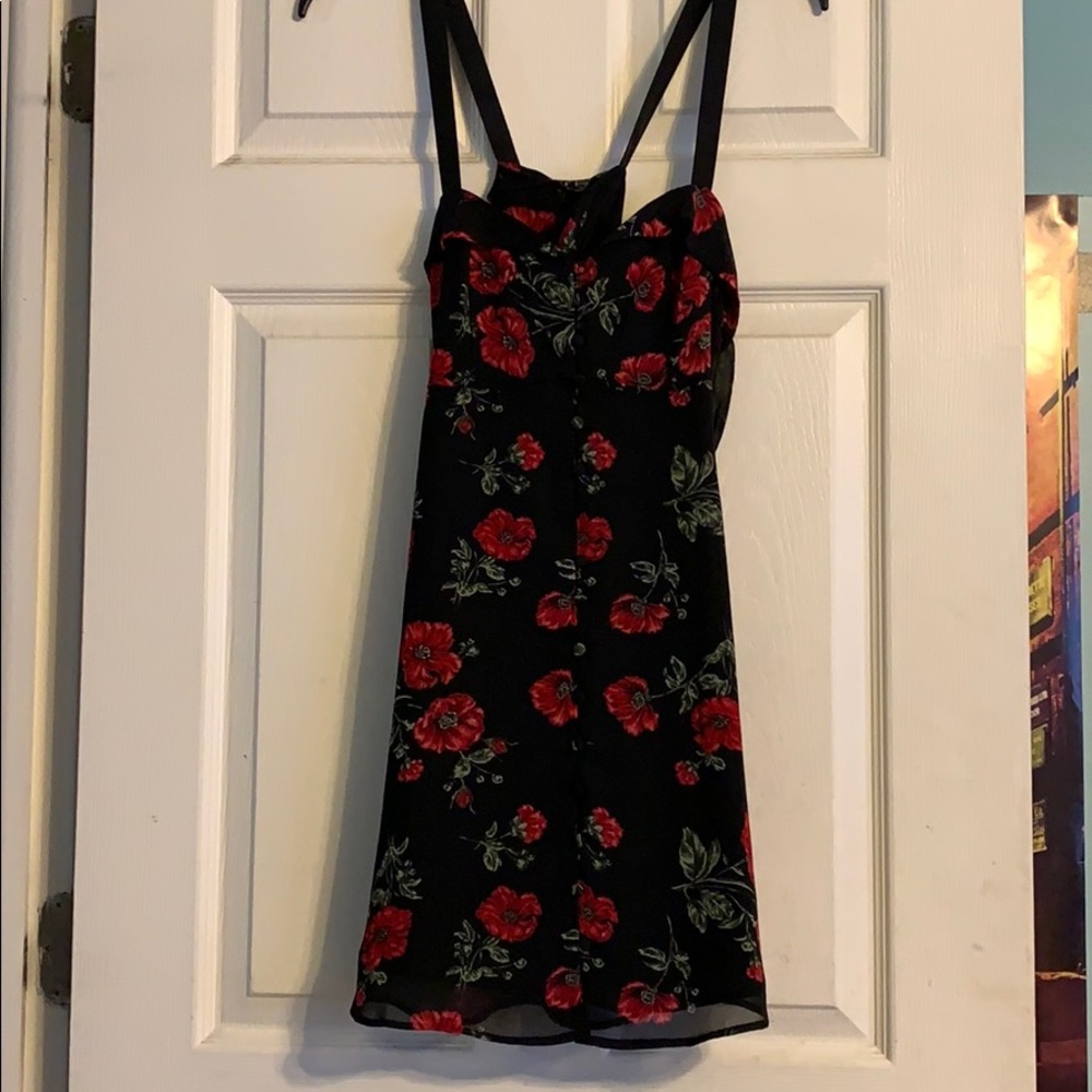 Cute off the shoulder sleeved dress!